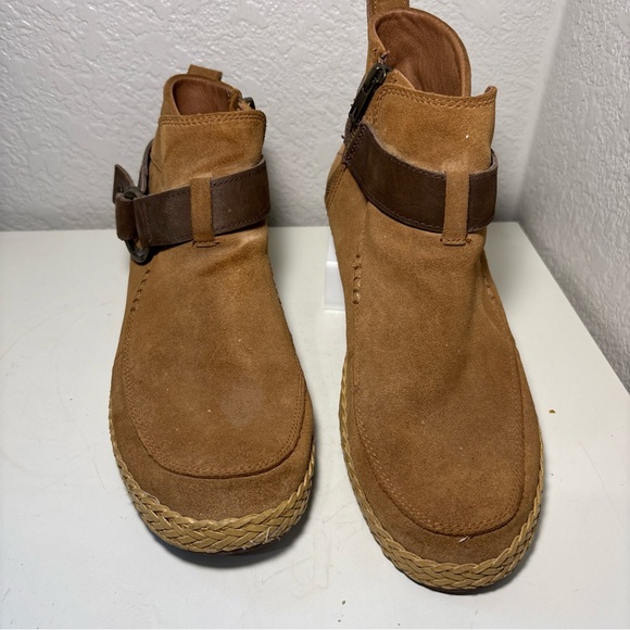 UGG Women's Tan Suede Ankle Booties with Brown Strap - Picture 3 of 6